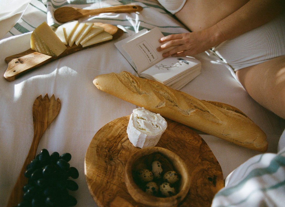 From Morning Coffee to Midnight Snacks: How to Elevate Everyday Rituals with Olive Wood Elegance