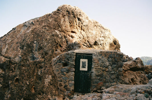 Bring the Mediterranean Calm: Discover GREYMINT’S Art Prints for Your Home