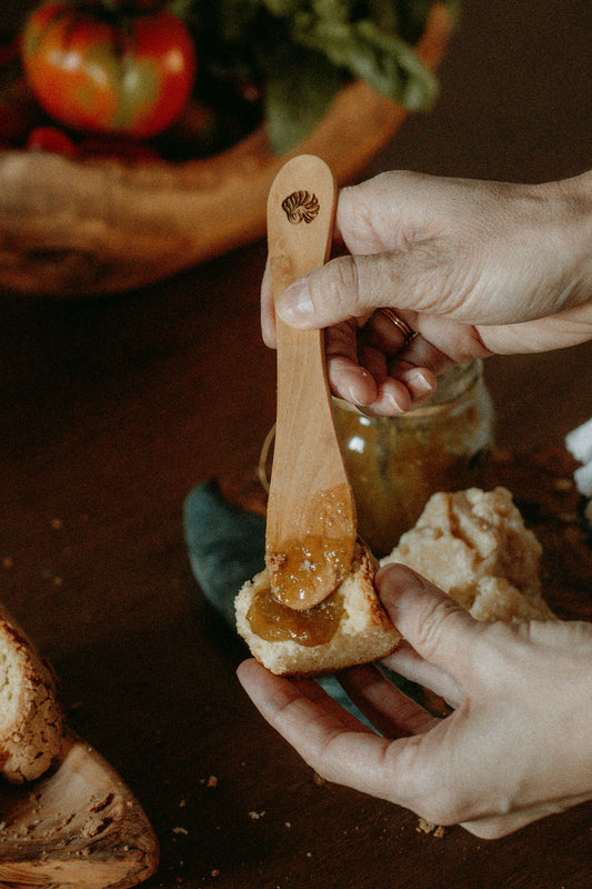 YAYA Olive Wood Butter Knife