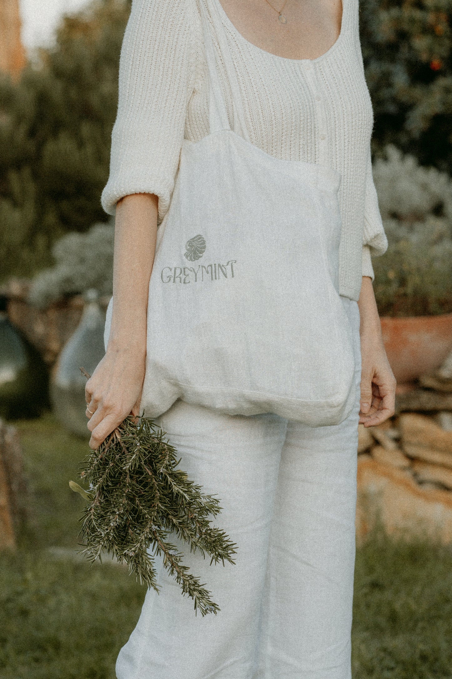 GREYMINT White Linen Tote Bag
