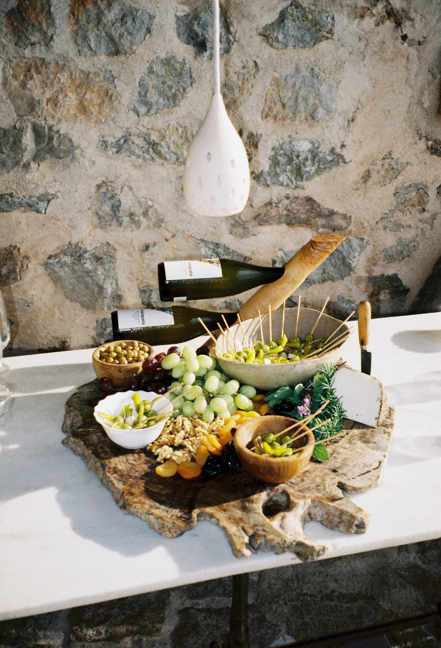 YAYA Olive Wood Wine Bottle Holder