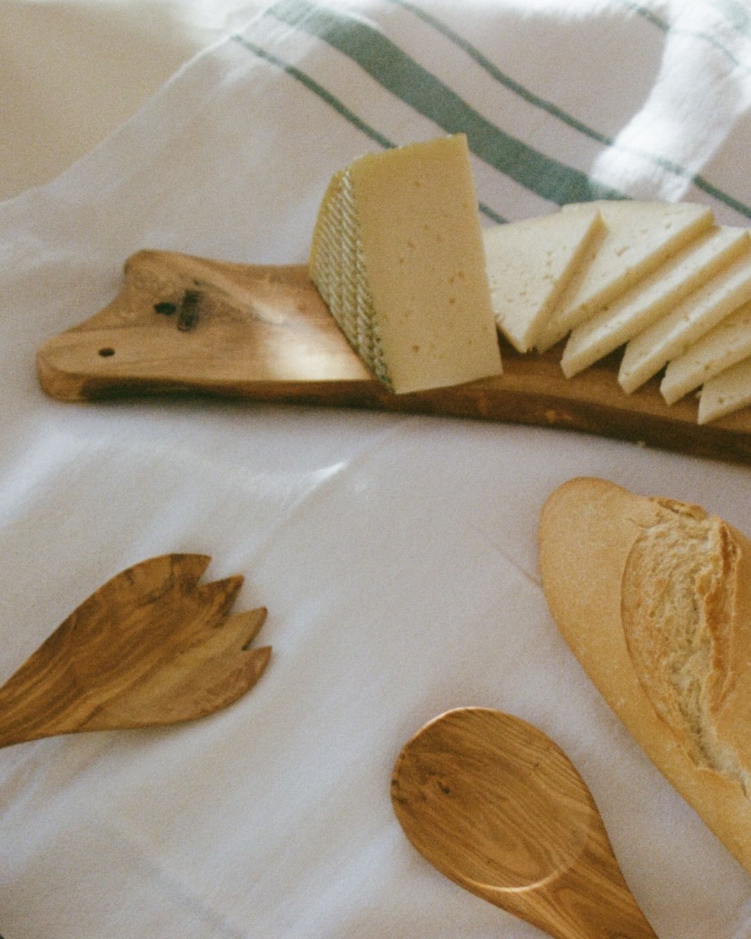 YAYA Zeytin Ağacı Dar Tahta