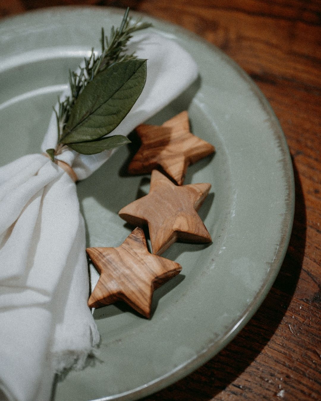 YAYA Olive Wood Star Napkin Holder