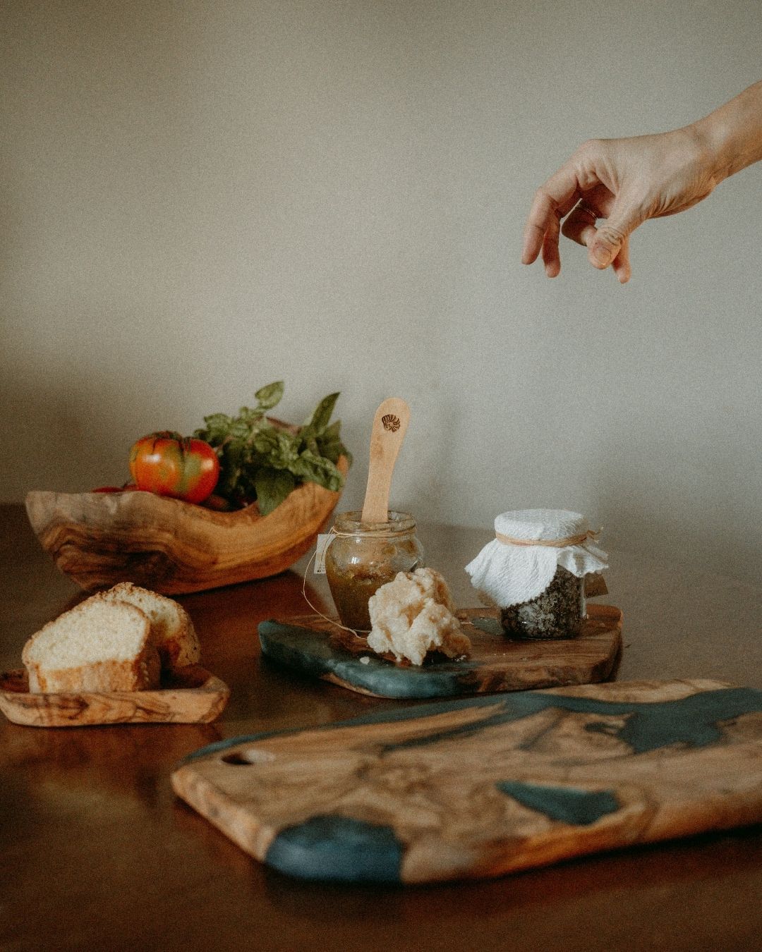 YAYA Olive Wood Board with Blue Resin